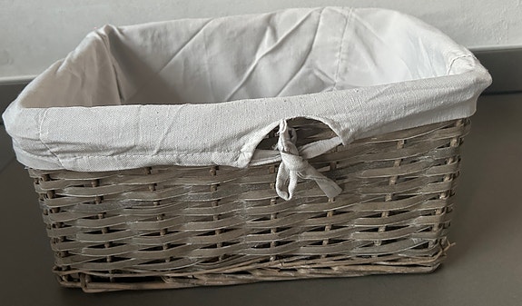 Product image 1 of 8