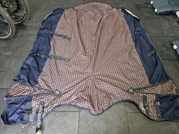 Product image 1 of 5