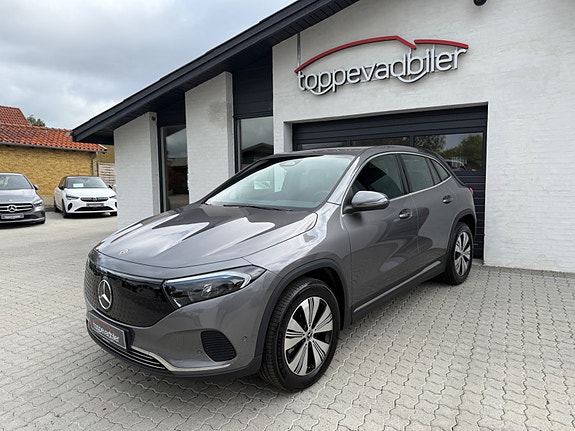 Mercedes EQA250+