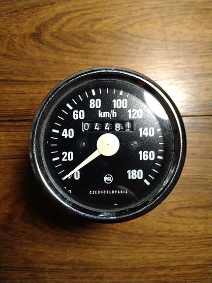 Product image 1 of 3