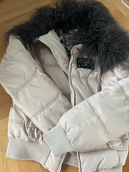 Product image 11 of 12