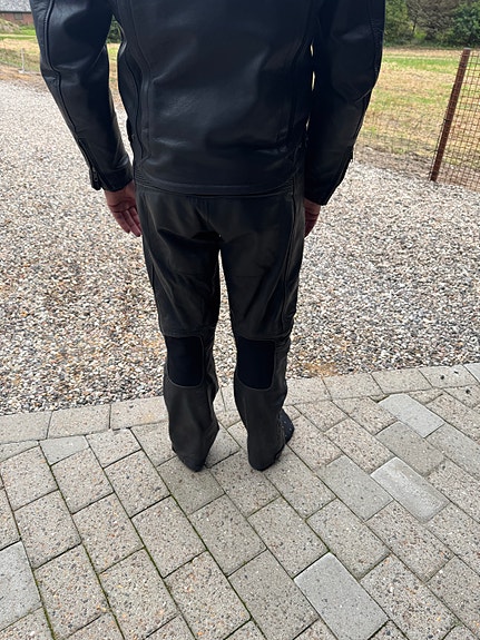 Product image 1 of 8