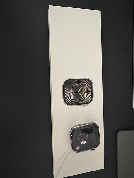 Product image 1 of 10