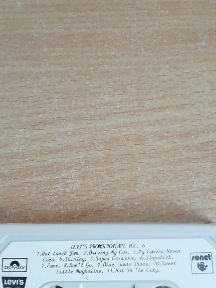 Product image 3 of 6