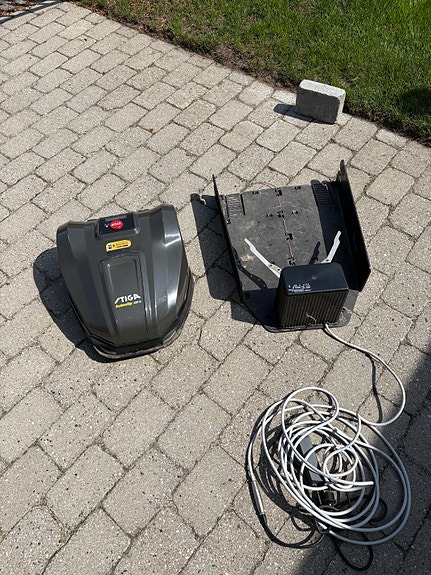 Product image 1 of 4