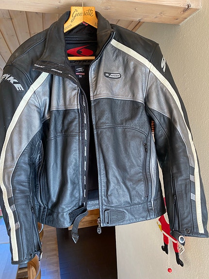 Product image 1 of 3