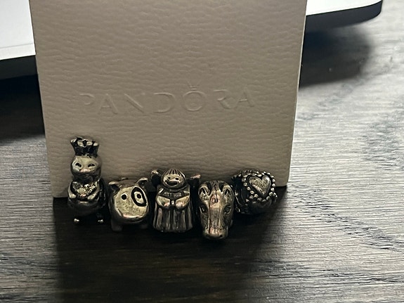 Product image 9 of 9