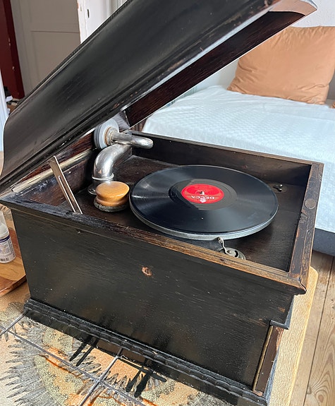 Product image 1 of 5