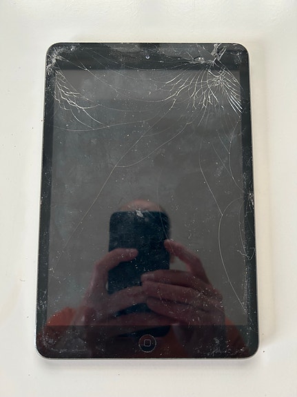 Product image 1 of 3