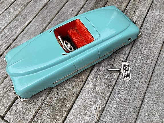 Product image 1 of 3