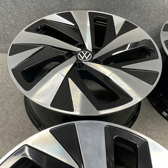 Product image 2 of 9