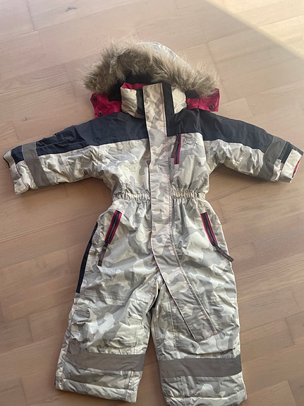 Product image 1 of 3