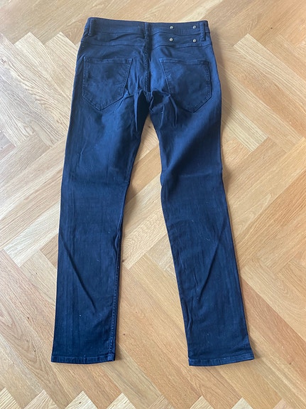 Product image 23 of 24