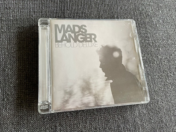 Product image 1 of 4