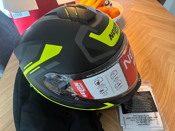 Product image 1 of 6