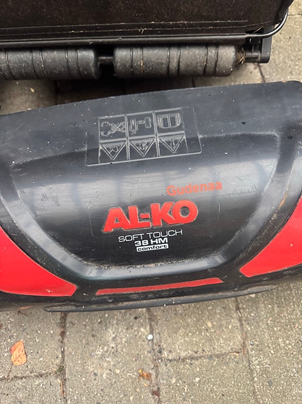 Product image 1 of 3