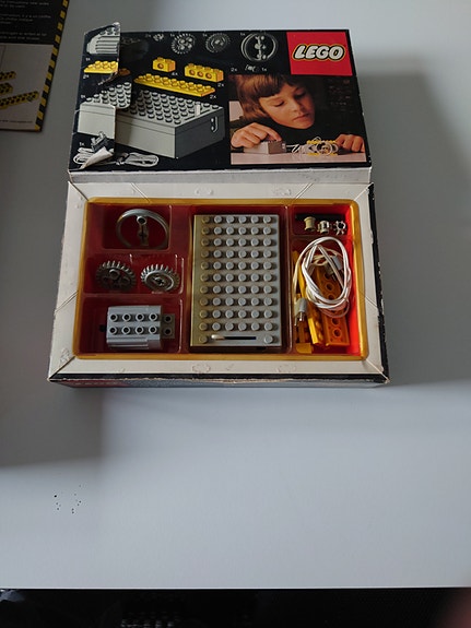 Product image 8 of 9