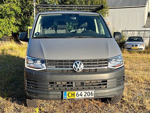 VW Transporter 2,0 TDi 204 DSG 4X4 Kassevogn 4Motion kort