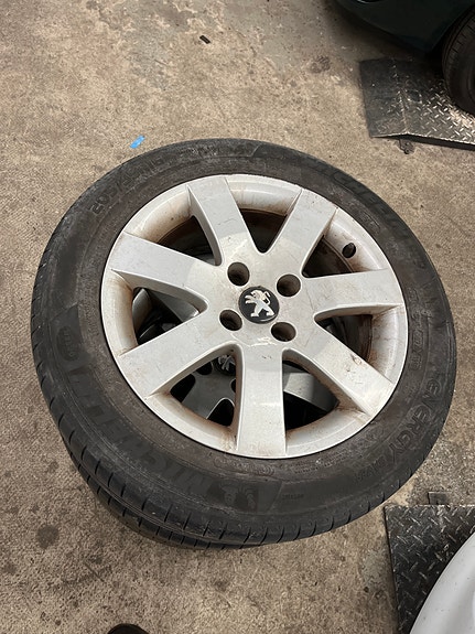 Product image 2 of 8