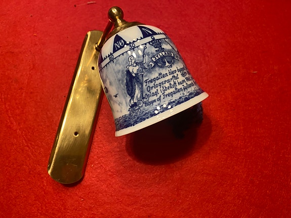 Product image 1 of 8