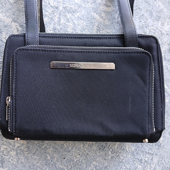 Product image 1 of 10