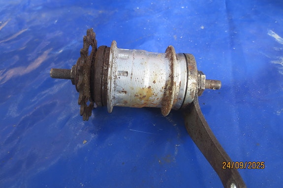 Product image 1 of 3