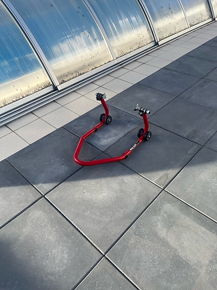 Product image 1 of 3