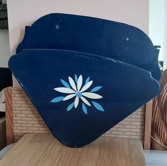 Product image 1 of 8