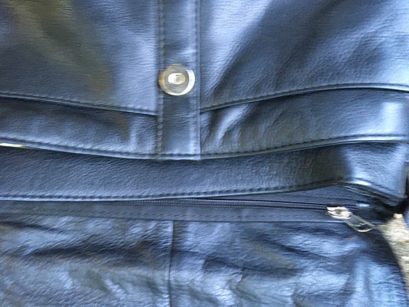 Product image 11 of 12