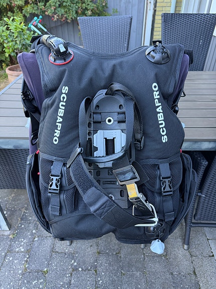 Product image 4 of 9