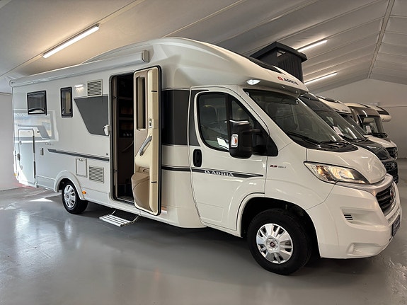 Adria Coral Plus 670 SL