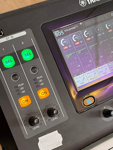 Product image 3 of 7