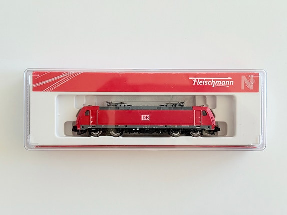 Product image 1 of 6