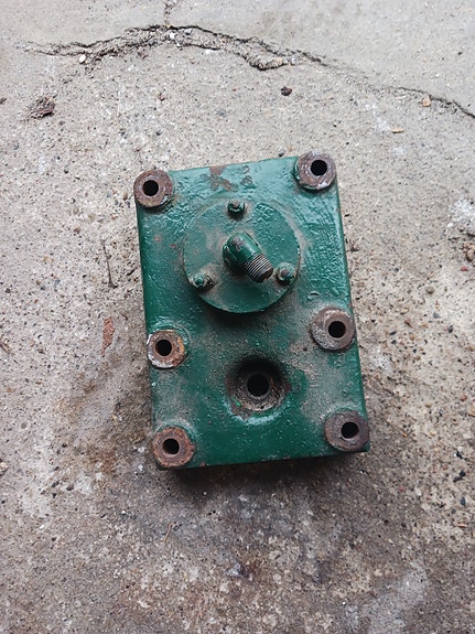 Product image 1 of 2