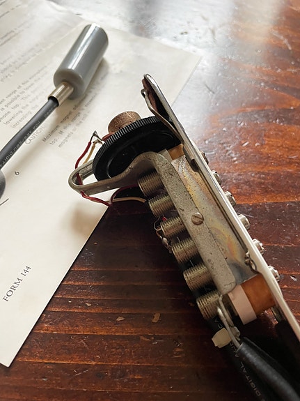 Product image 3 of 6