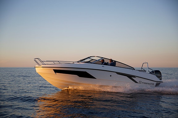 Finnmaster T8 – Yamaha 300 hk