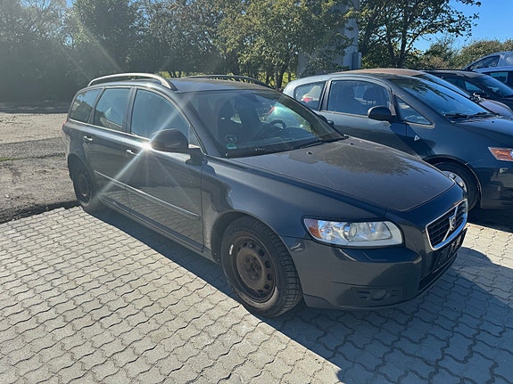 Volvo V50