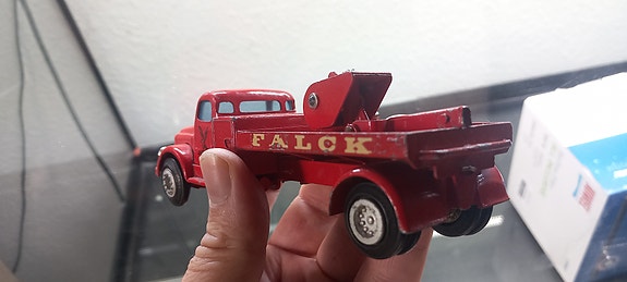 Product image 6 of 9