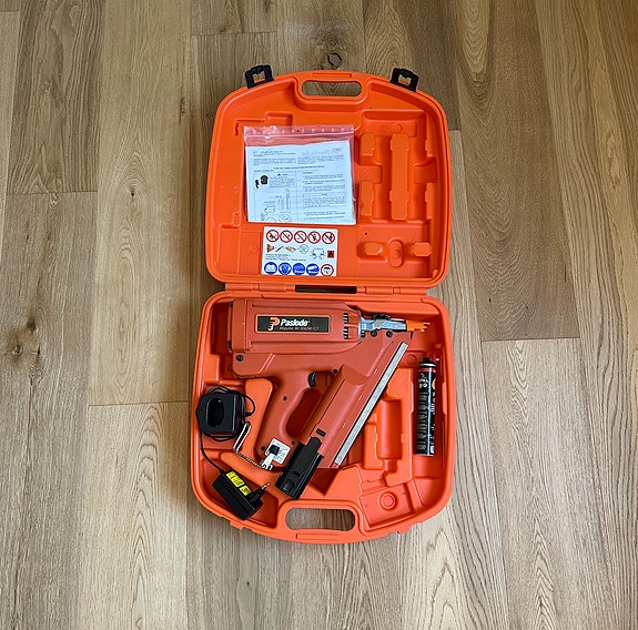 Product image 1 of 10