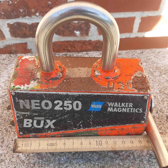 Product image 9 of 10