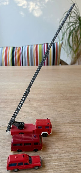 Product image 3 of 9