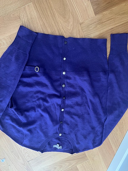 Product image 12 of 17