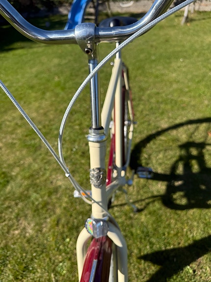 Product image 9 of 10