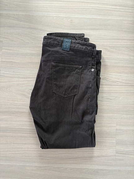 Product image 1 of 9