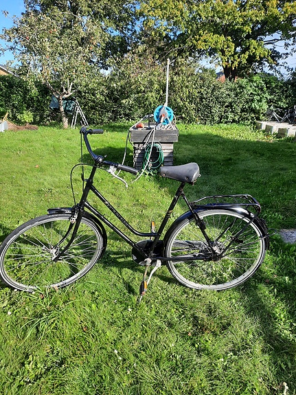 Product image 1 of 8