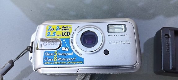 Product image 1 of 3