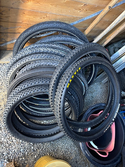 Product image 1 of 10