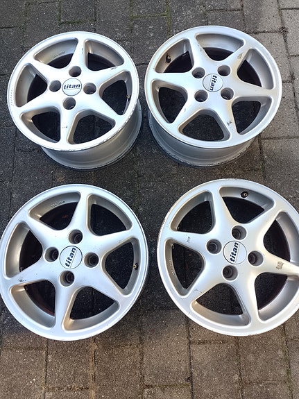 Product image 1 of 6