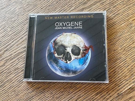 Product image 1 of 3