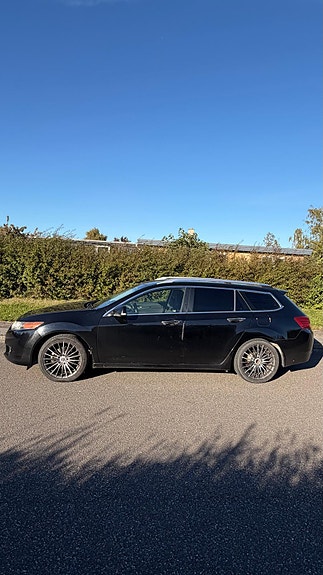 Honda Accord 2009 photo 2
